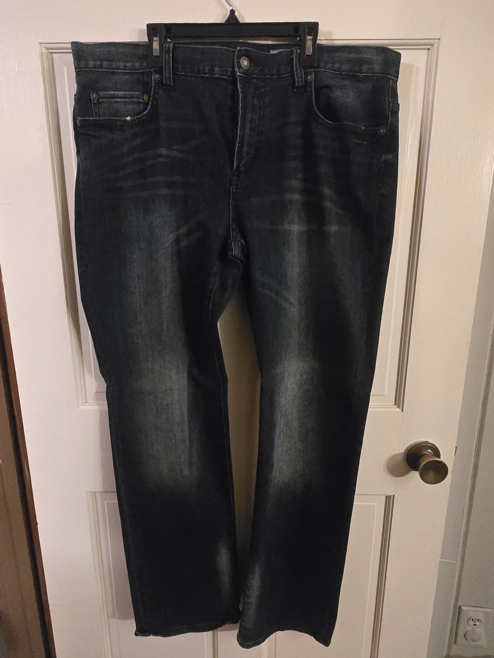 Aeropostale Men's Faded Dark Wash Straight Jeans #364